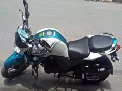 Yamaha FZs